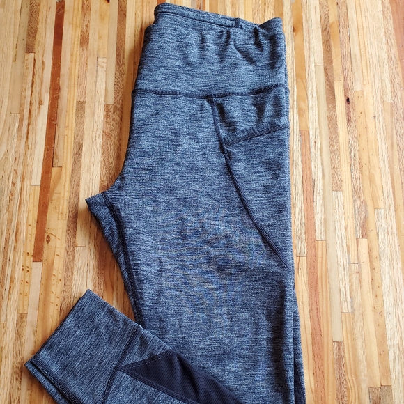 Athleta Relay 2.0 Leggings - Picture 1 of 13